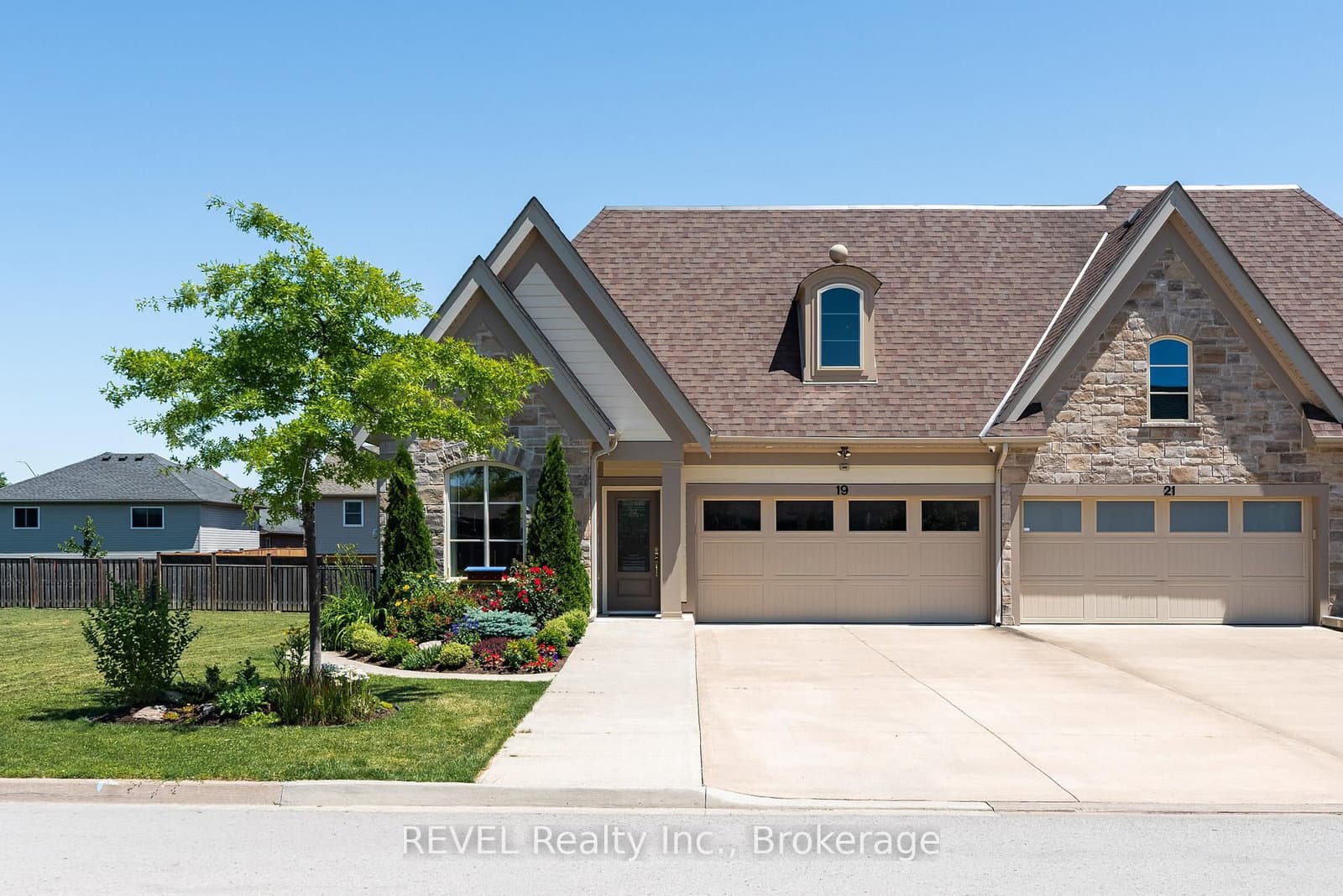 Photo of Francesco Crescent in St. Catharines · Rykert/Vansickle