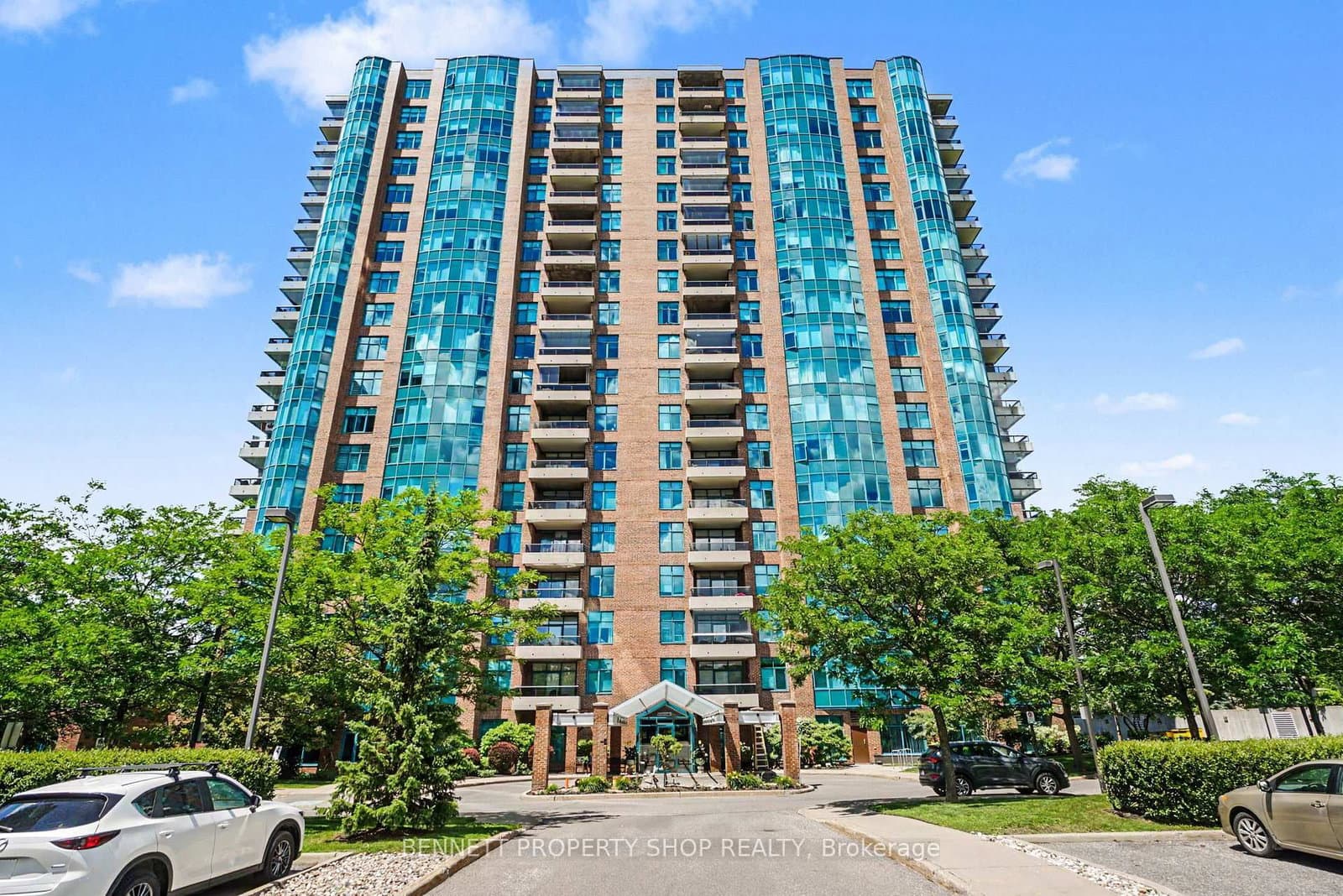 Photo of Rivergate Way in Ottawa · Quinterra