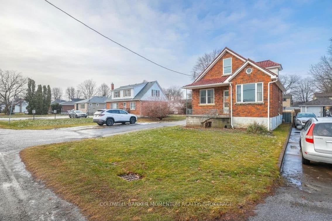 Haig Street in St. Catharines · Haig — photo 3