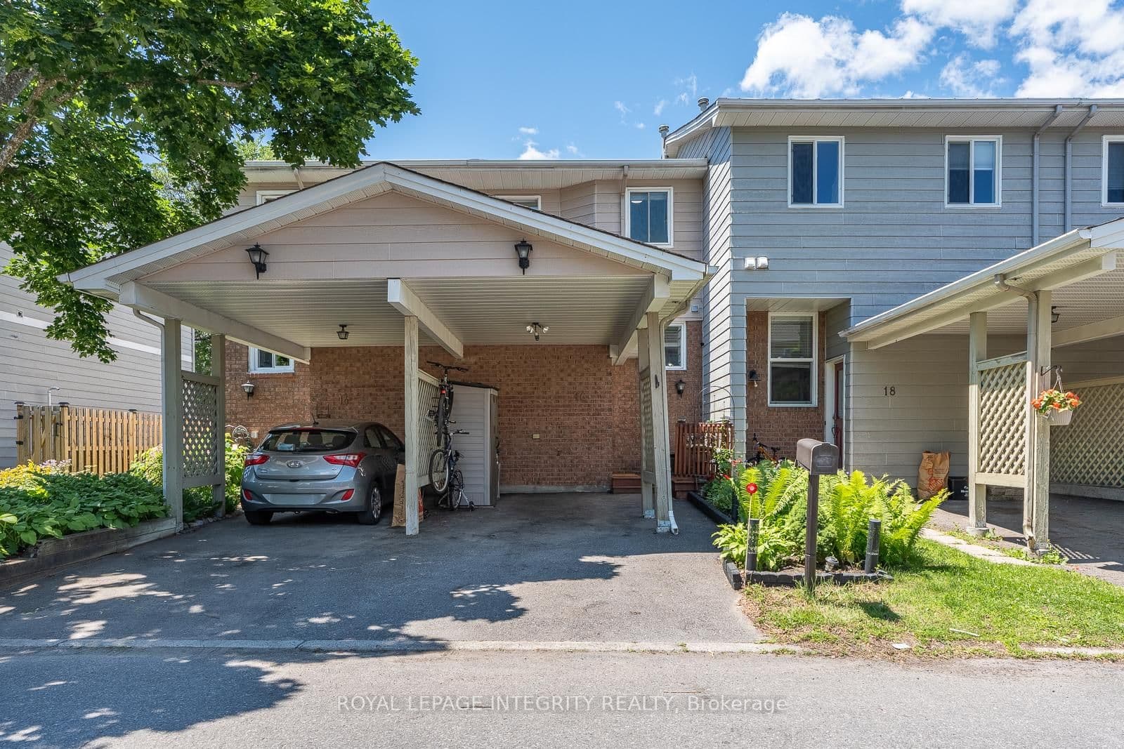 Photo of Stamford Private in Ottawa · Hunt Club Park/Greenboro