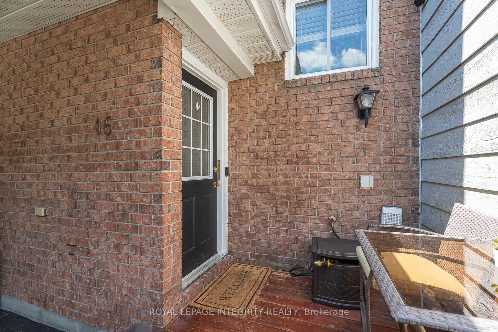 Stamford Private in Ottawa · Hunt Club Park/Greenboro — photo 3