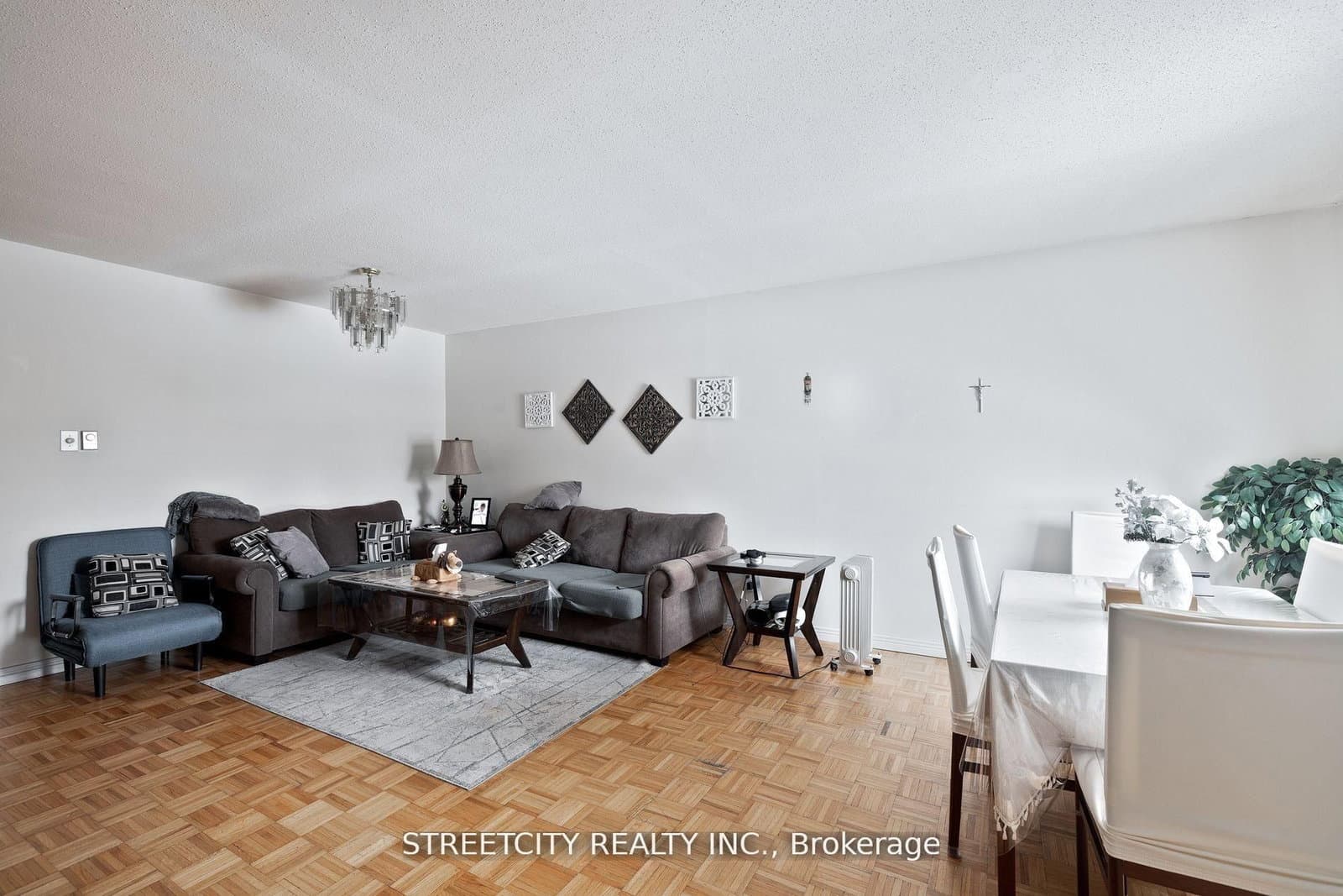 Vesta Road in London East · East A — photo 3
