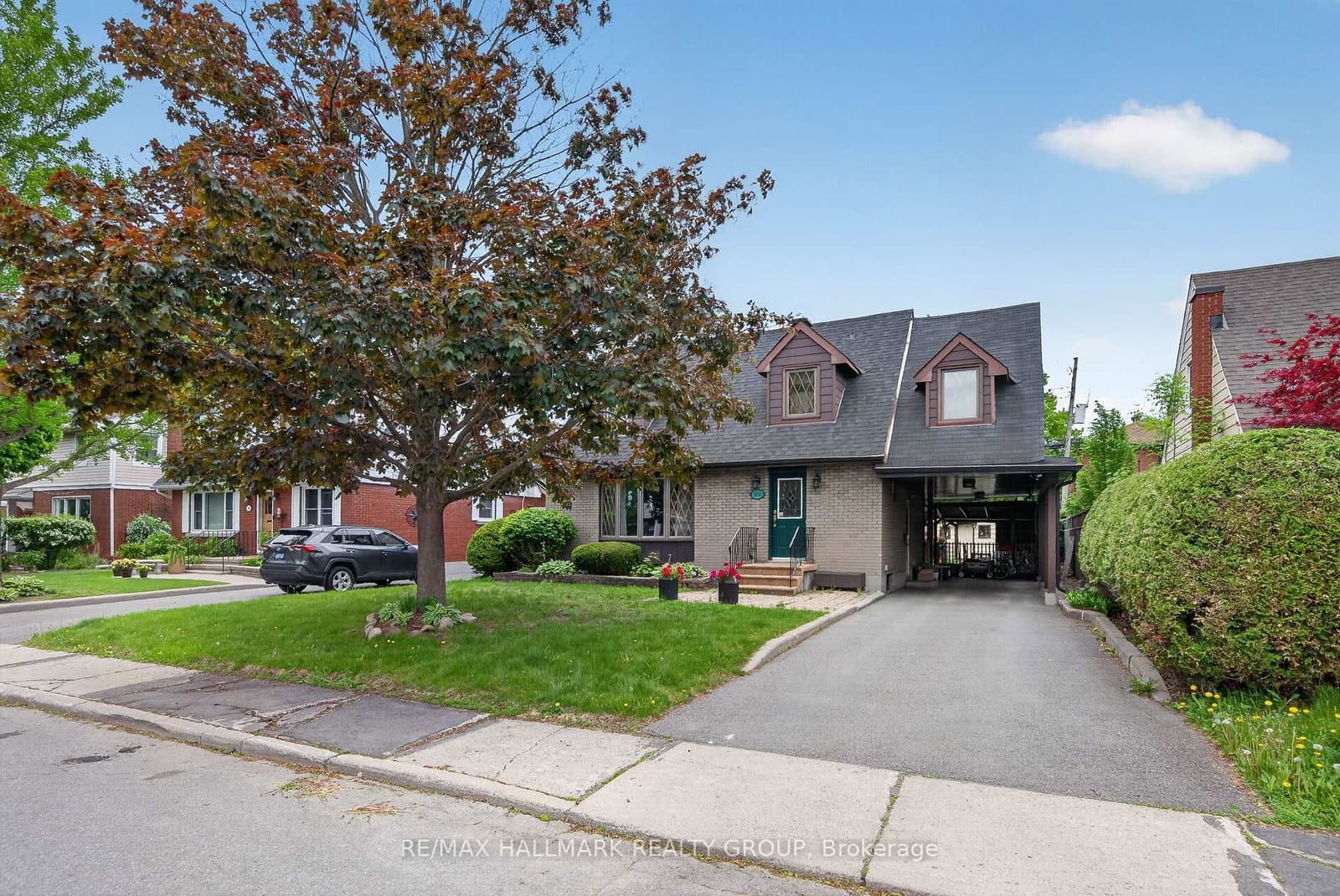 Woodward Avenue in Ottawa · Carlington — photo 2