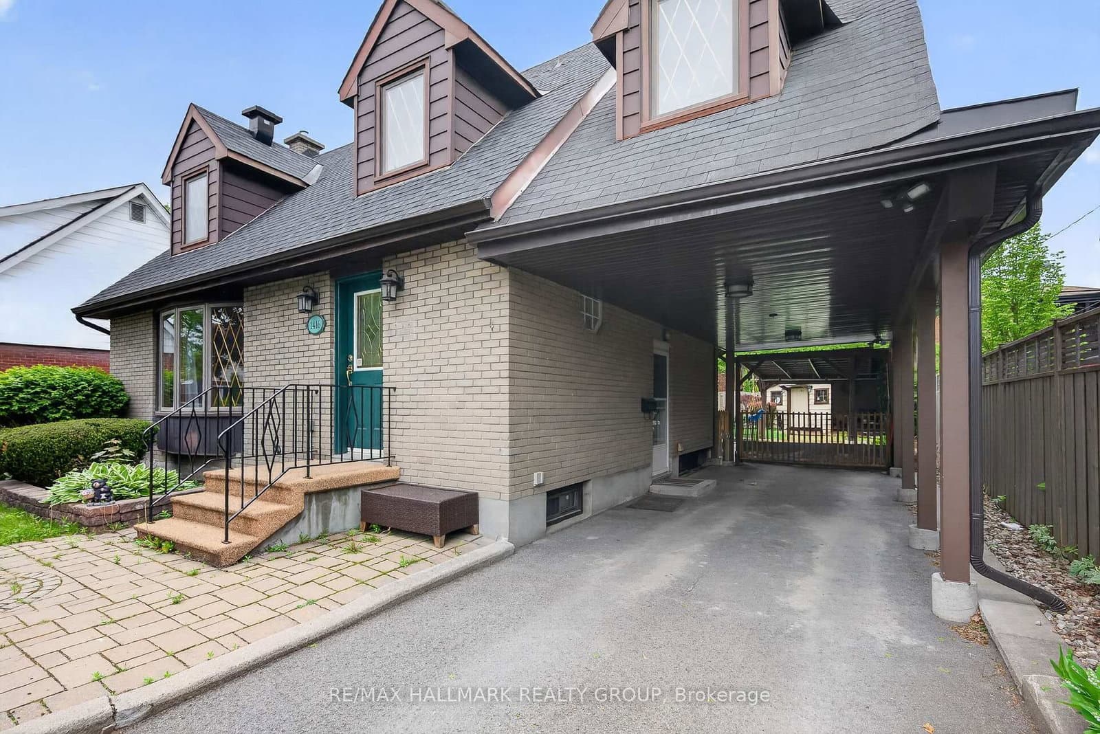 Woodward Avenue in Ottawa · Carlington — photo 3