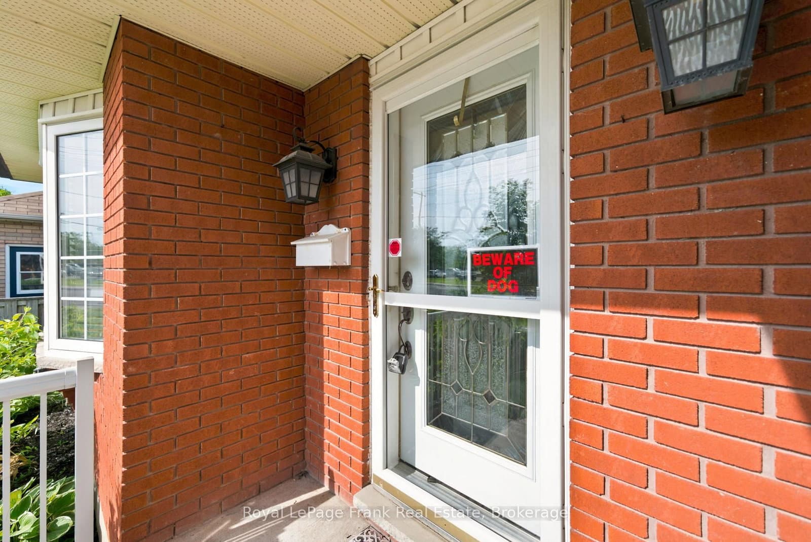 Angeline Street in Kawartha Lakes · Lindsay — photo 3