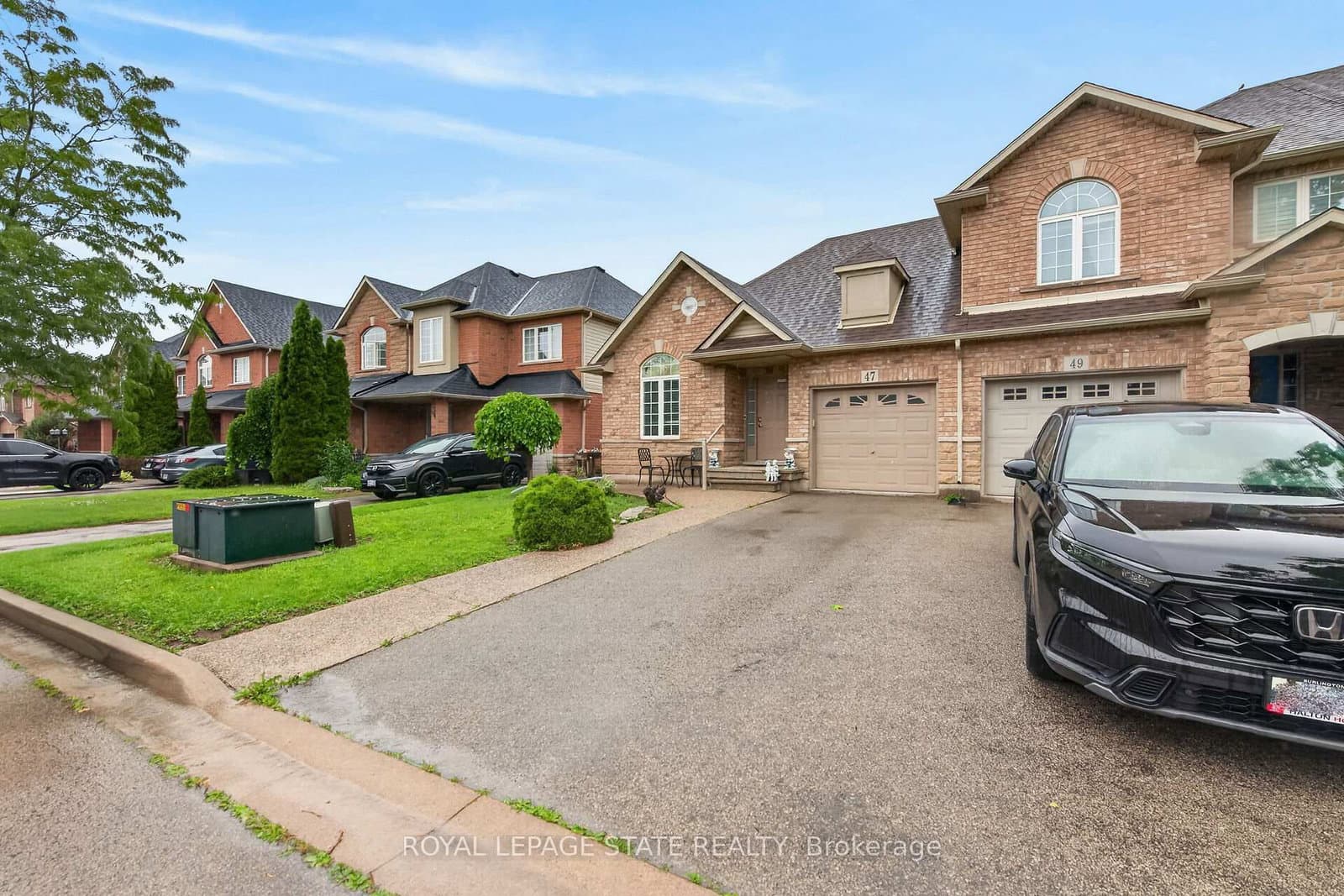 Hannon Crescent in Hamilton · Rural Glanbrook — photo 3