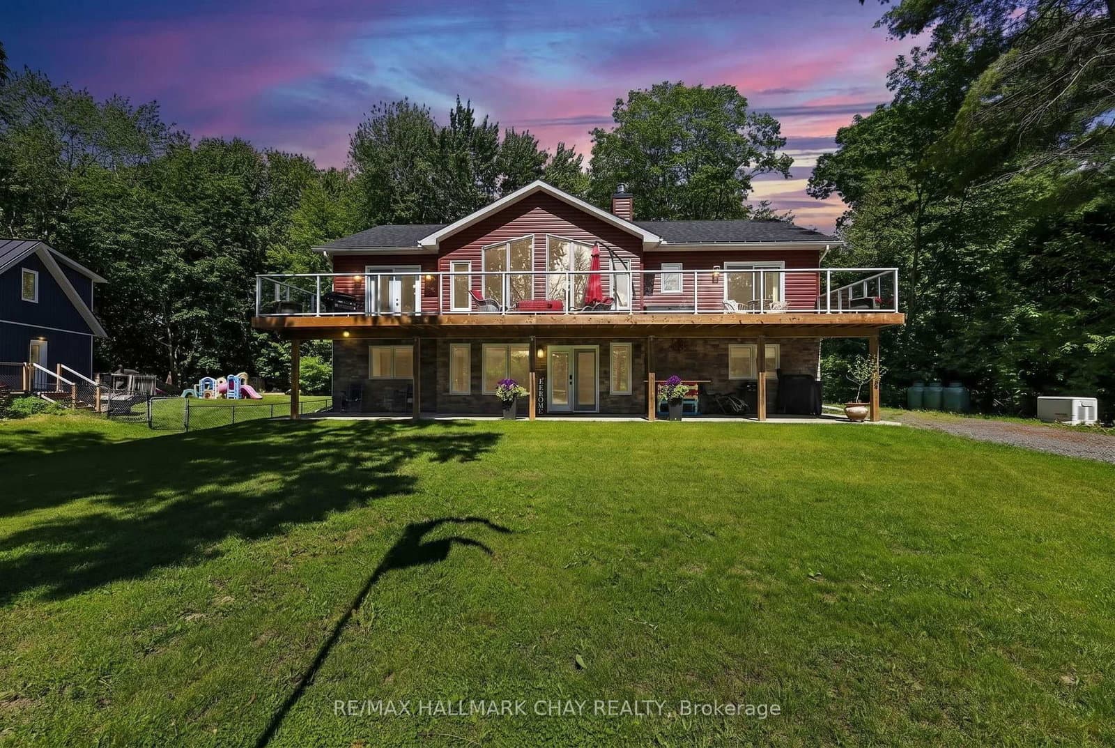 Photo of Canning Road in Gravenhurst · Morrison