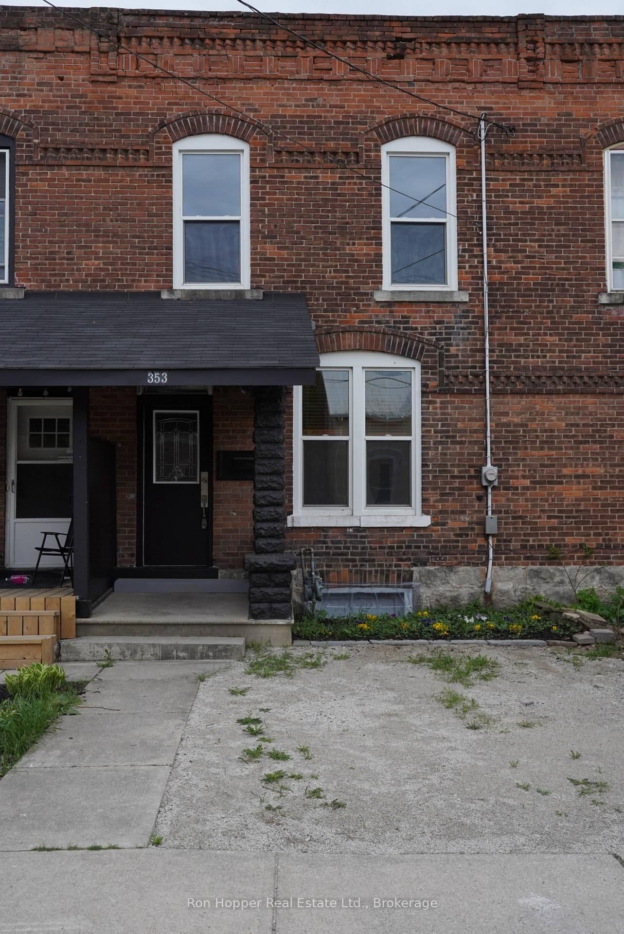 11th Street in Owen Sound · Owen Sound — photo 2