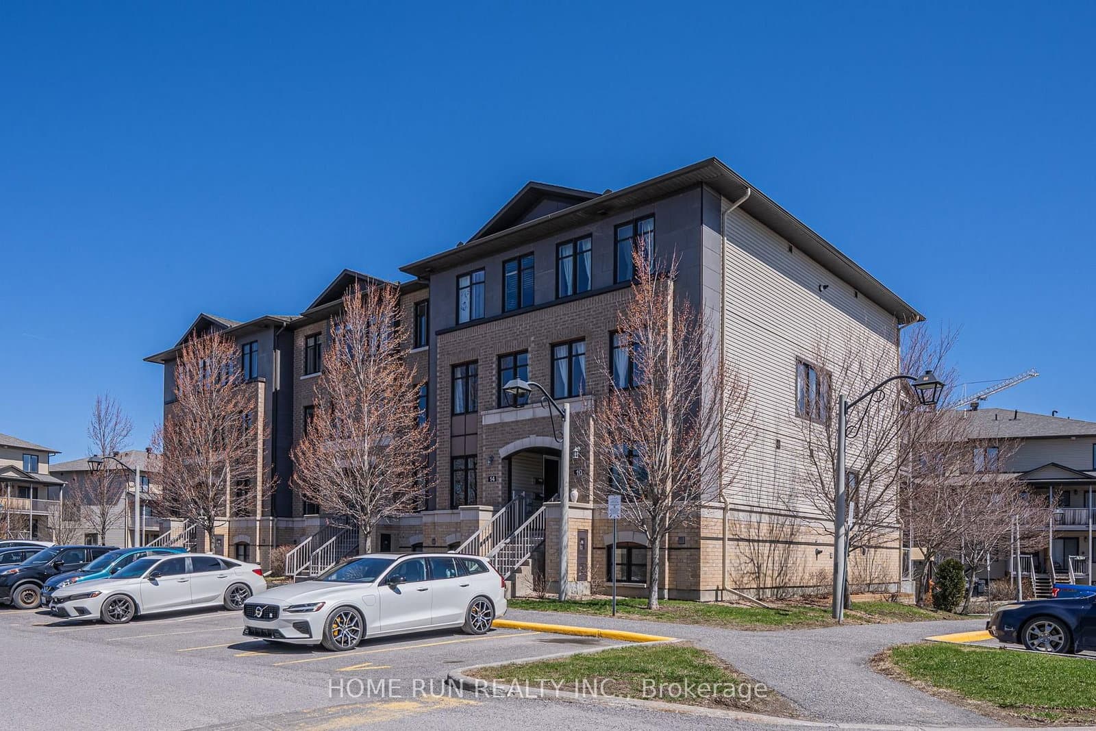 Argent Private in Ottawa · Kanata - Morgan's Grant/South March — photo 2