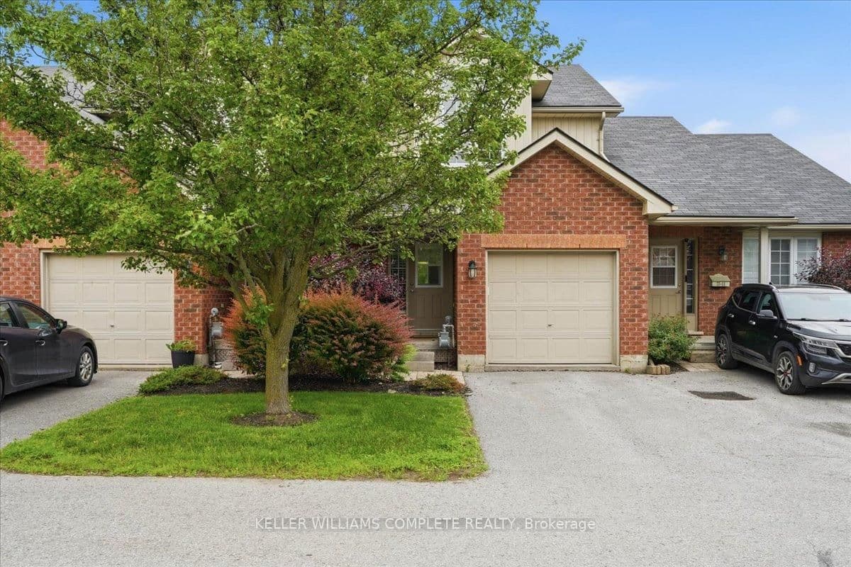 Photo of ALBION Street in Belleville · Belleville Ward