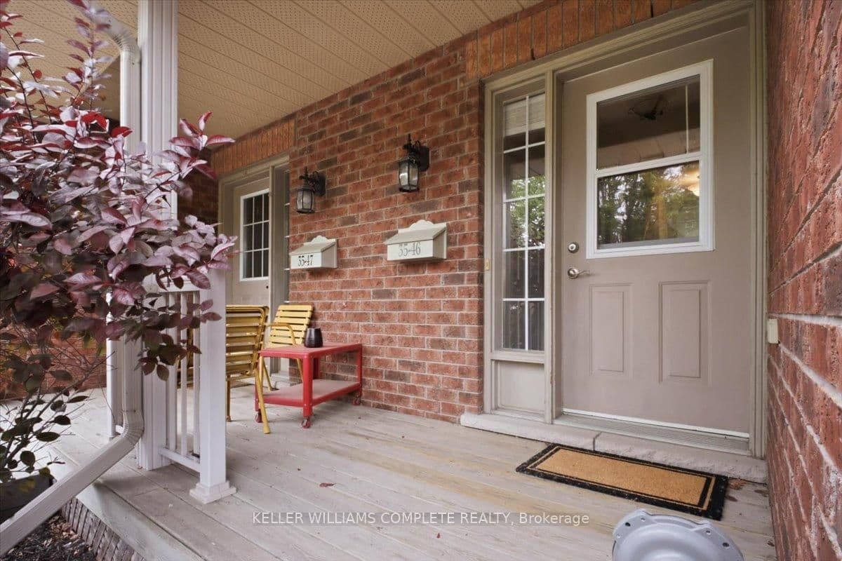 ALBION Street in Belleville · Belleville Ward — photo 3