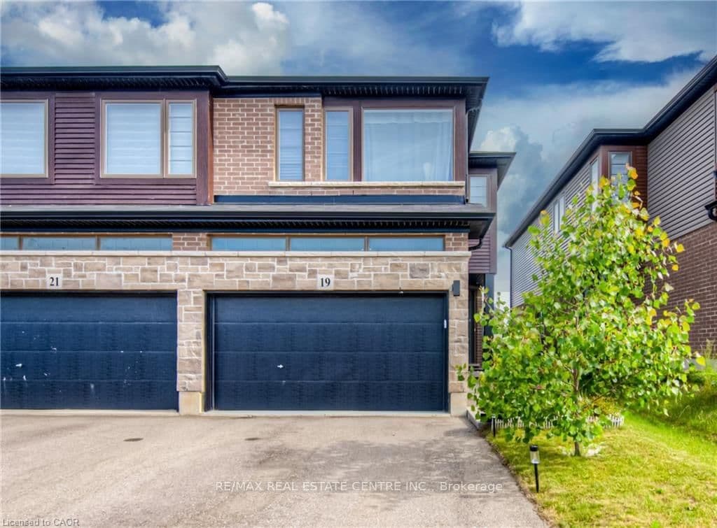 Photo of Baker Lane in Brant · Paris