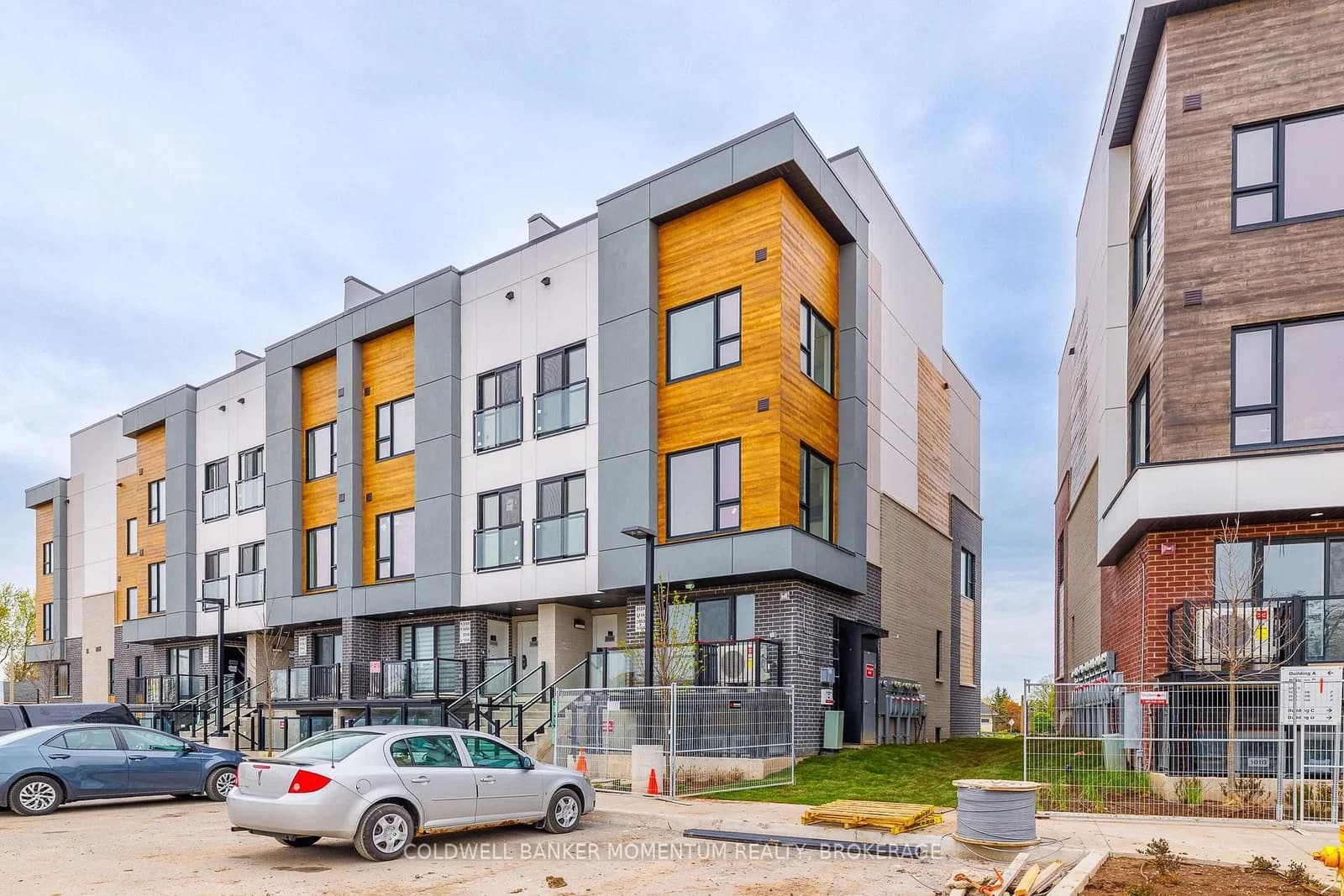 Photo of Melbourne Avenue in St. Catharines · E. Chester