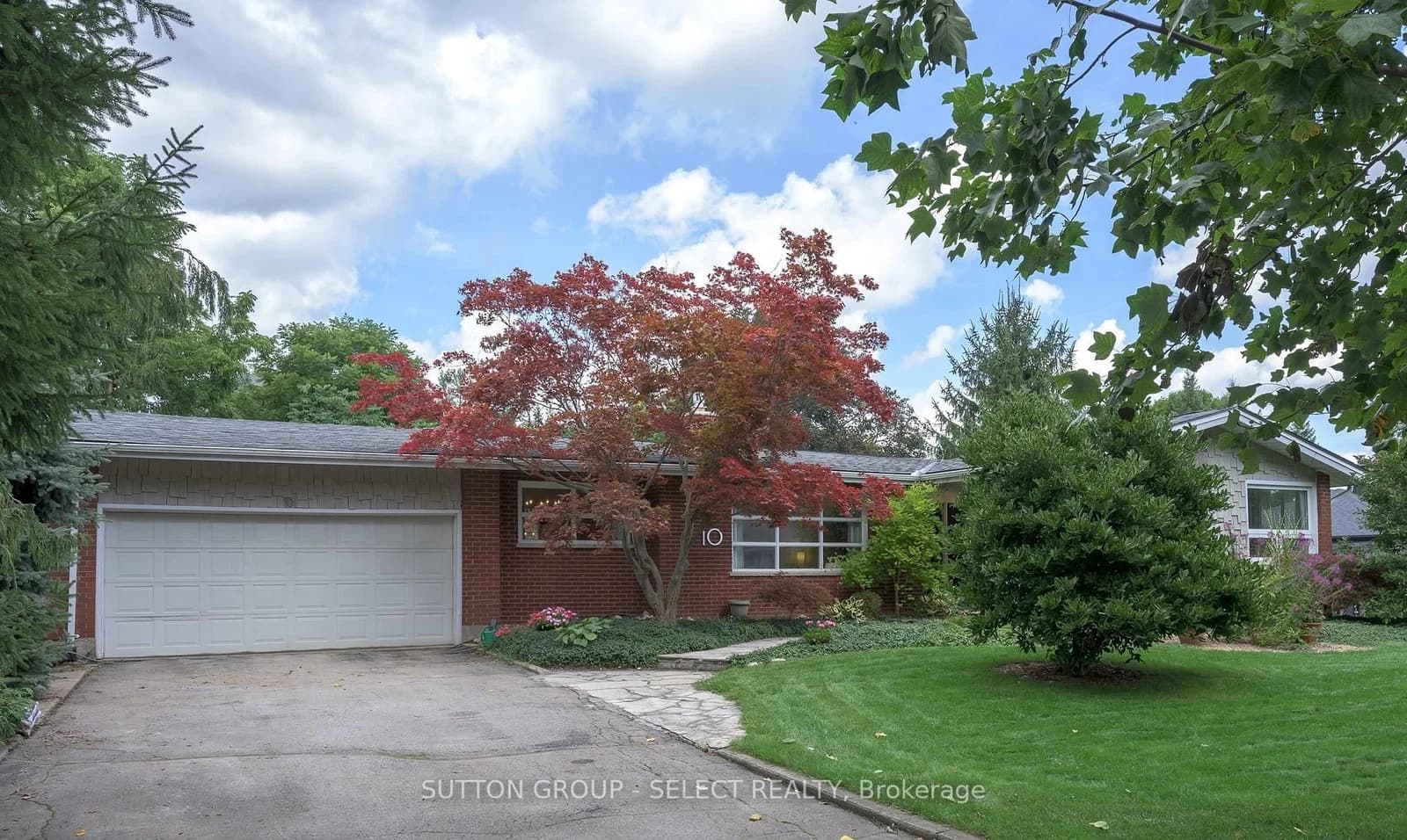 Northcrest Drive in London North · North B — photo 3