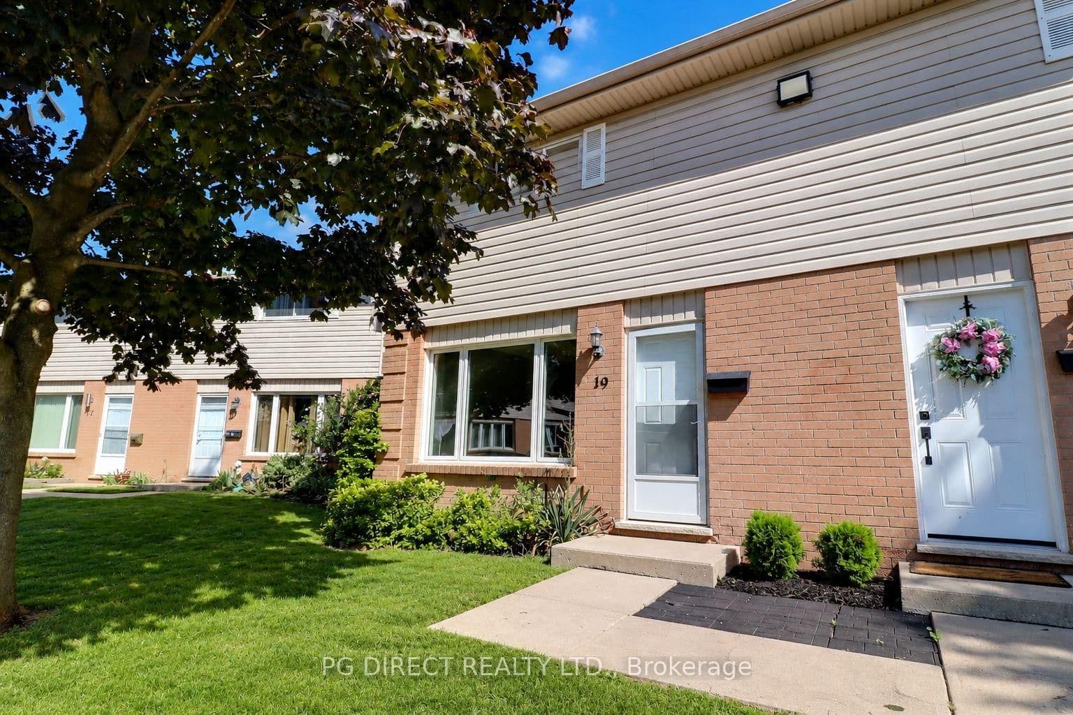 Photo of Gatewood Place in London East · East A