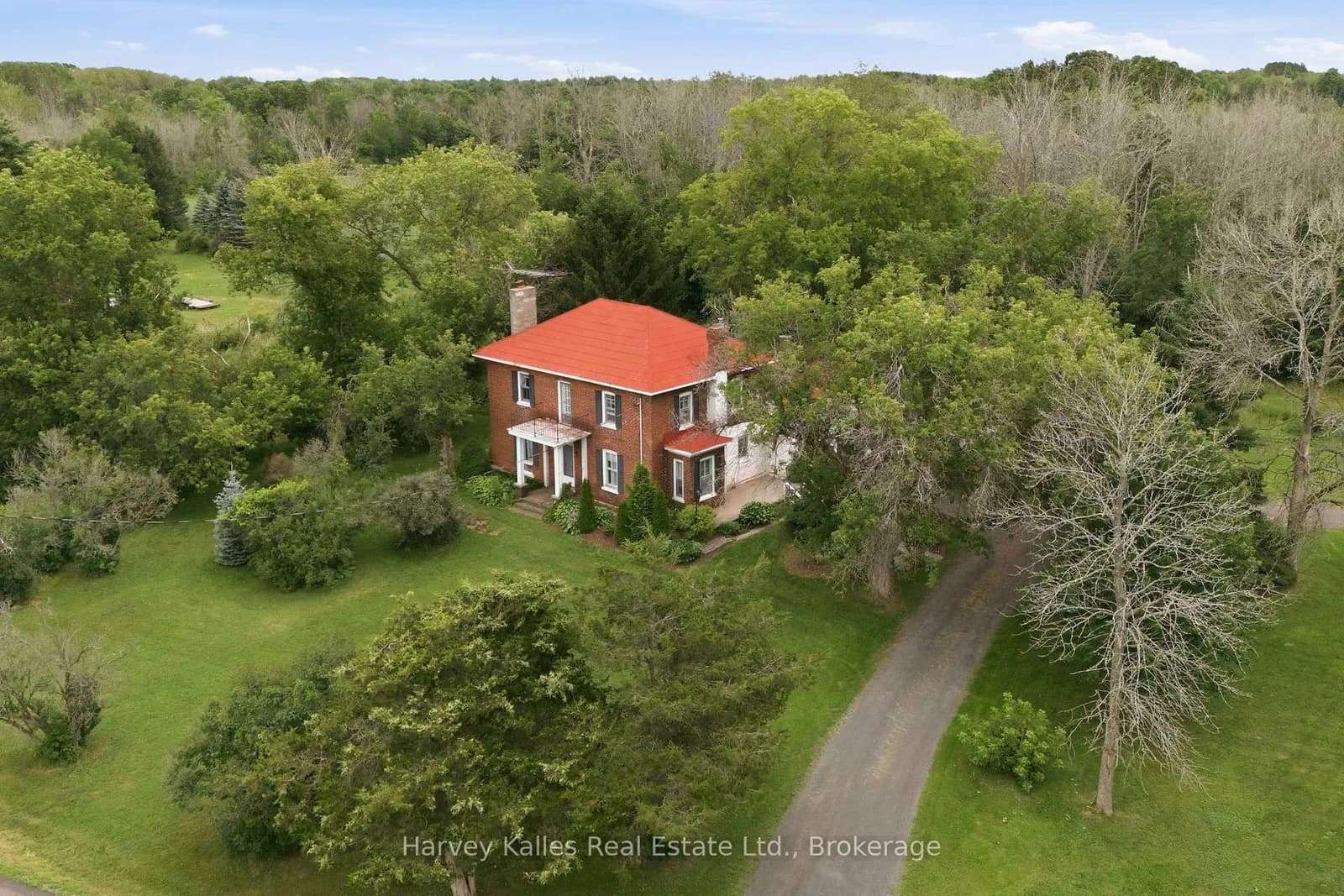 Fred Brown Road in Loyalist · Lennox and Addington - South — photo 2