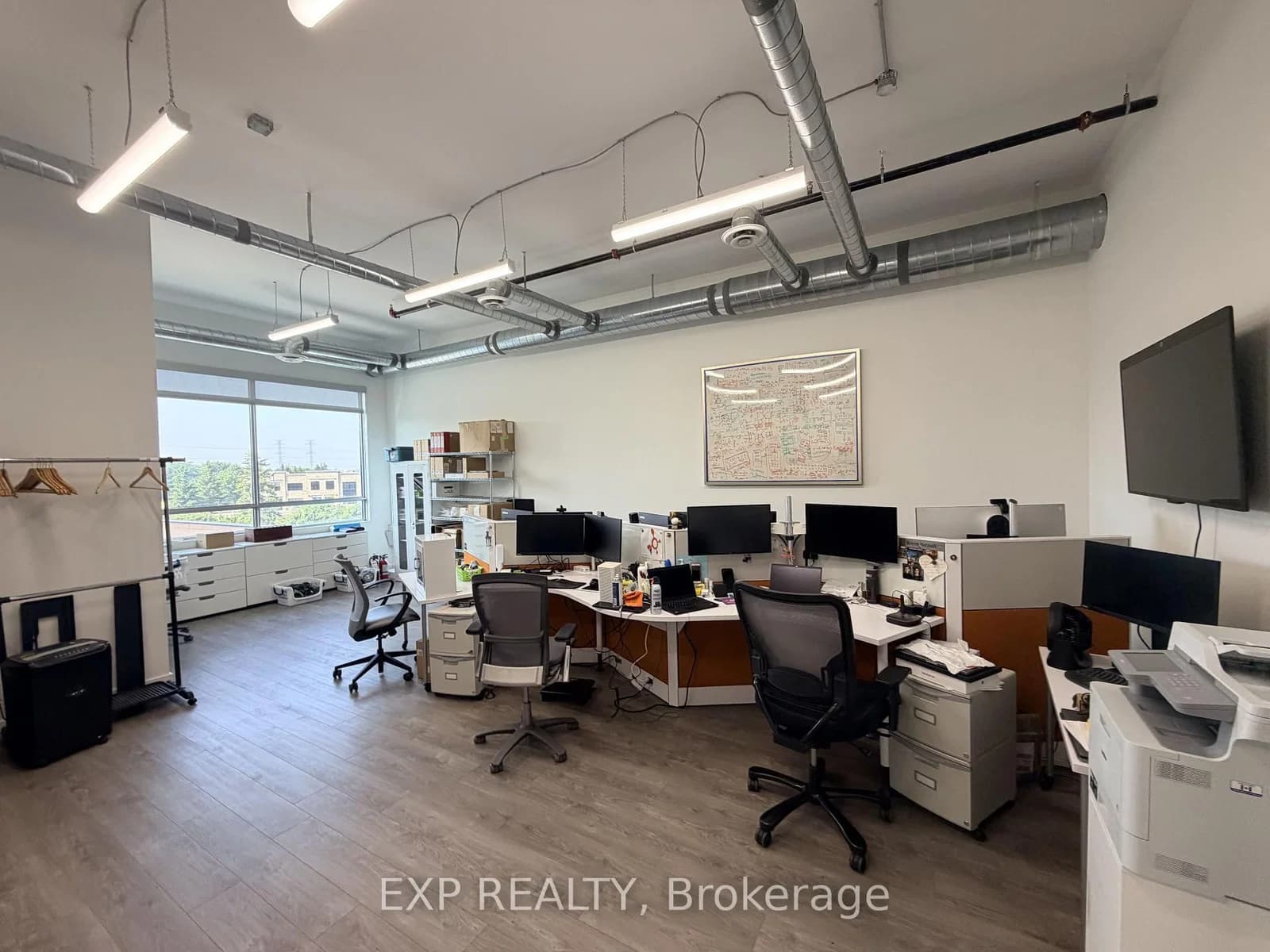 Denzil Doyle Court in Ottawa · Kanata - Emerald Meadows/Trailwest — photo 2