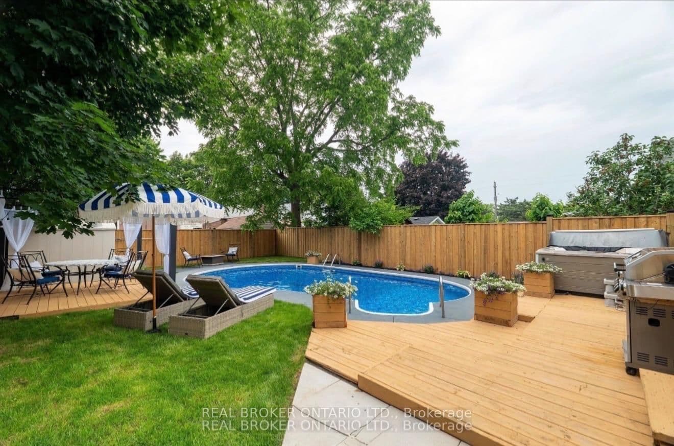 Holmesdale Avenue Level Unit in Hamilton · Glenview — photo 3