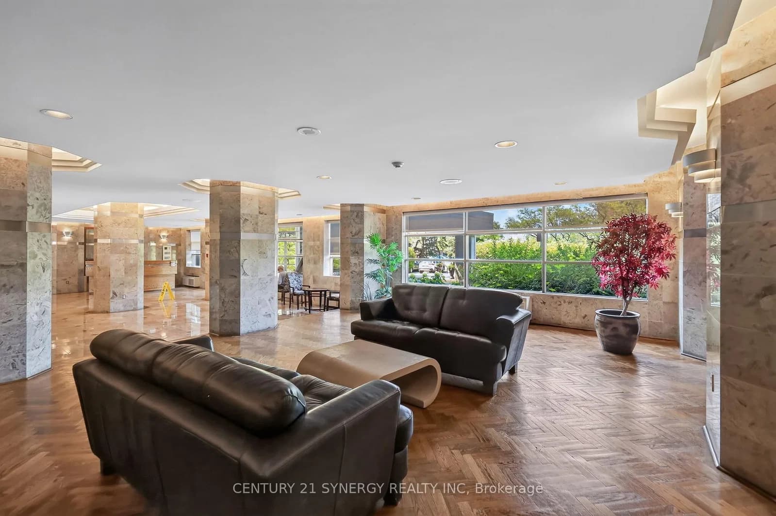 Carousel Crescent in Ottawa · Emerald Woods/Sawmill Creek — photo 3