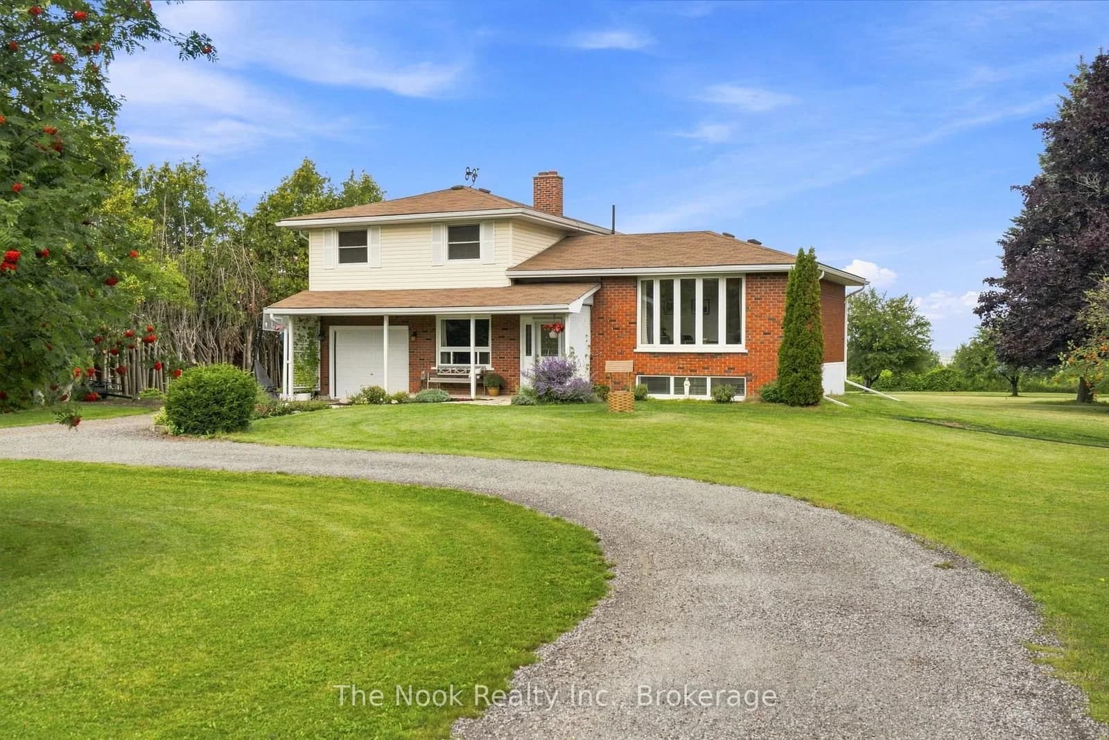 Cottingham Road in Kawartha Lakes · Emily — photo 3