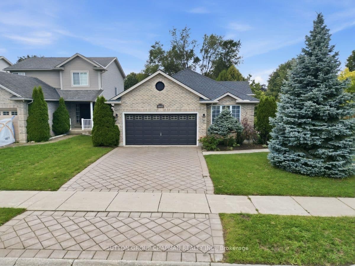 Photo of Devos Drive in London North · North C