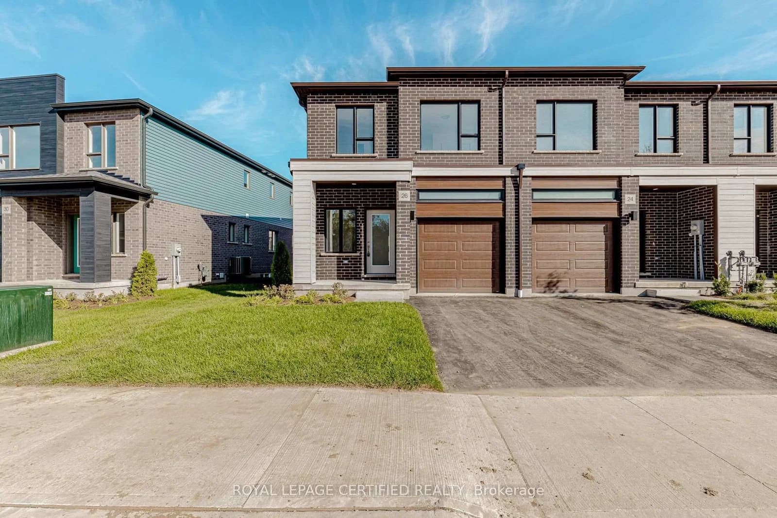 Photo of Oak Forest Common Crescent in Cambridge