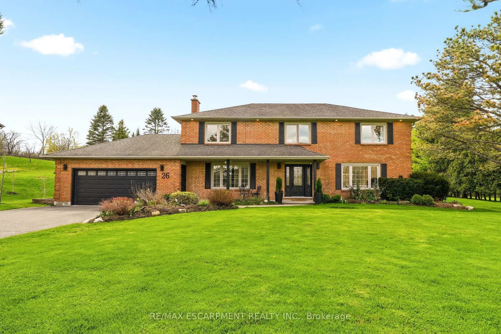 Photo of Weneil Drive in Hamilton · Freelton