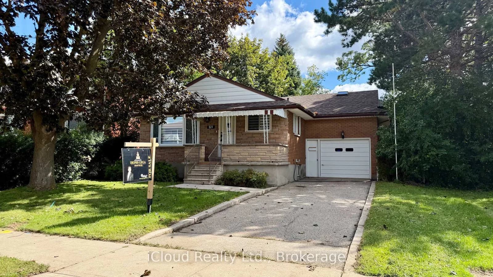 Dixon Street in Kitchener — photo 2