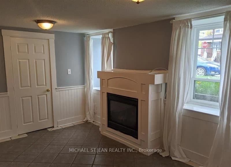 West Avenue Unit in Hamilton · Beasley — photo 3