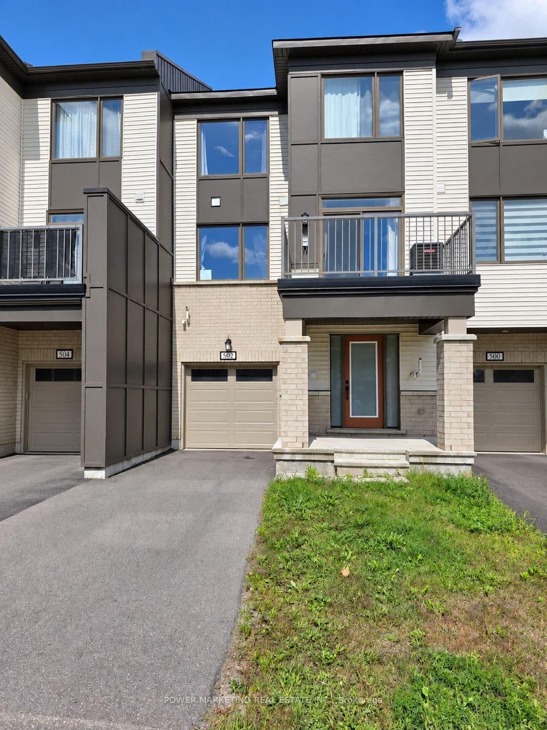 Photo of RYE GRASS Way in Ottawa · Barrhaven - Half Moon Bay