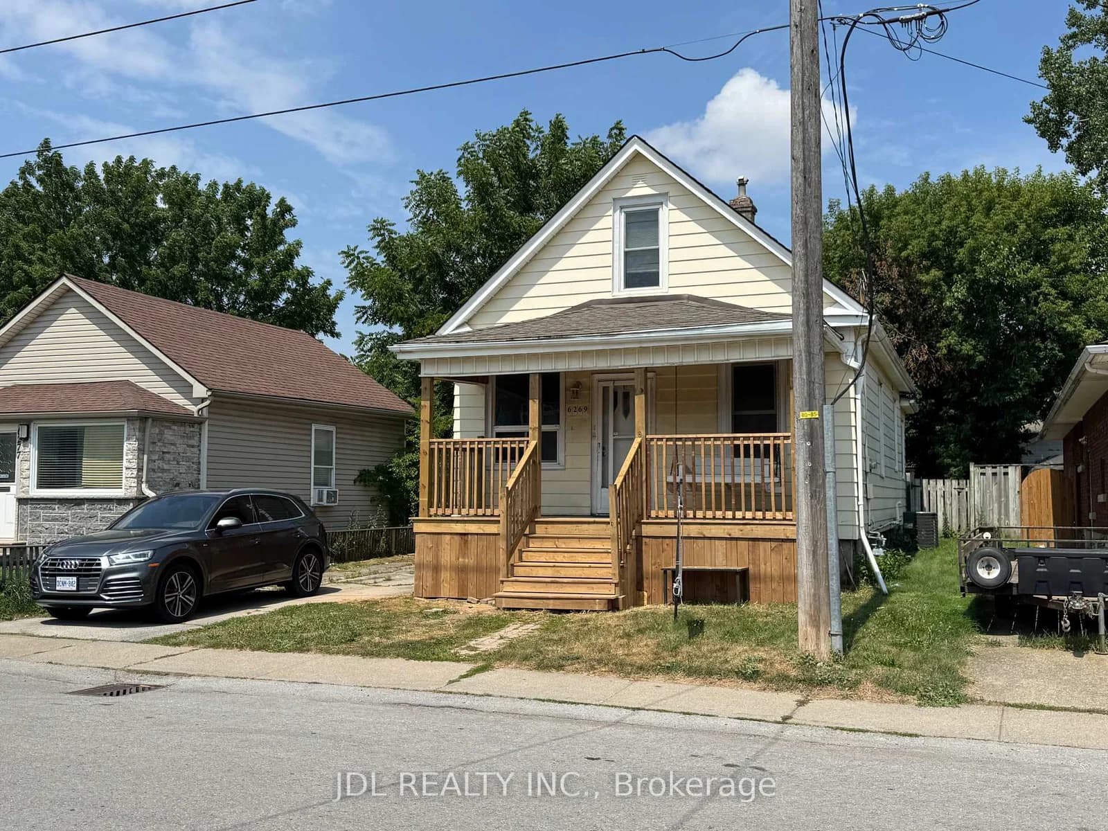 Ash Street in Niagara Falls · Dorchester — photo 2