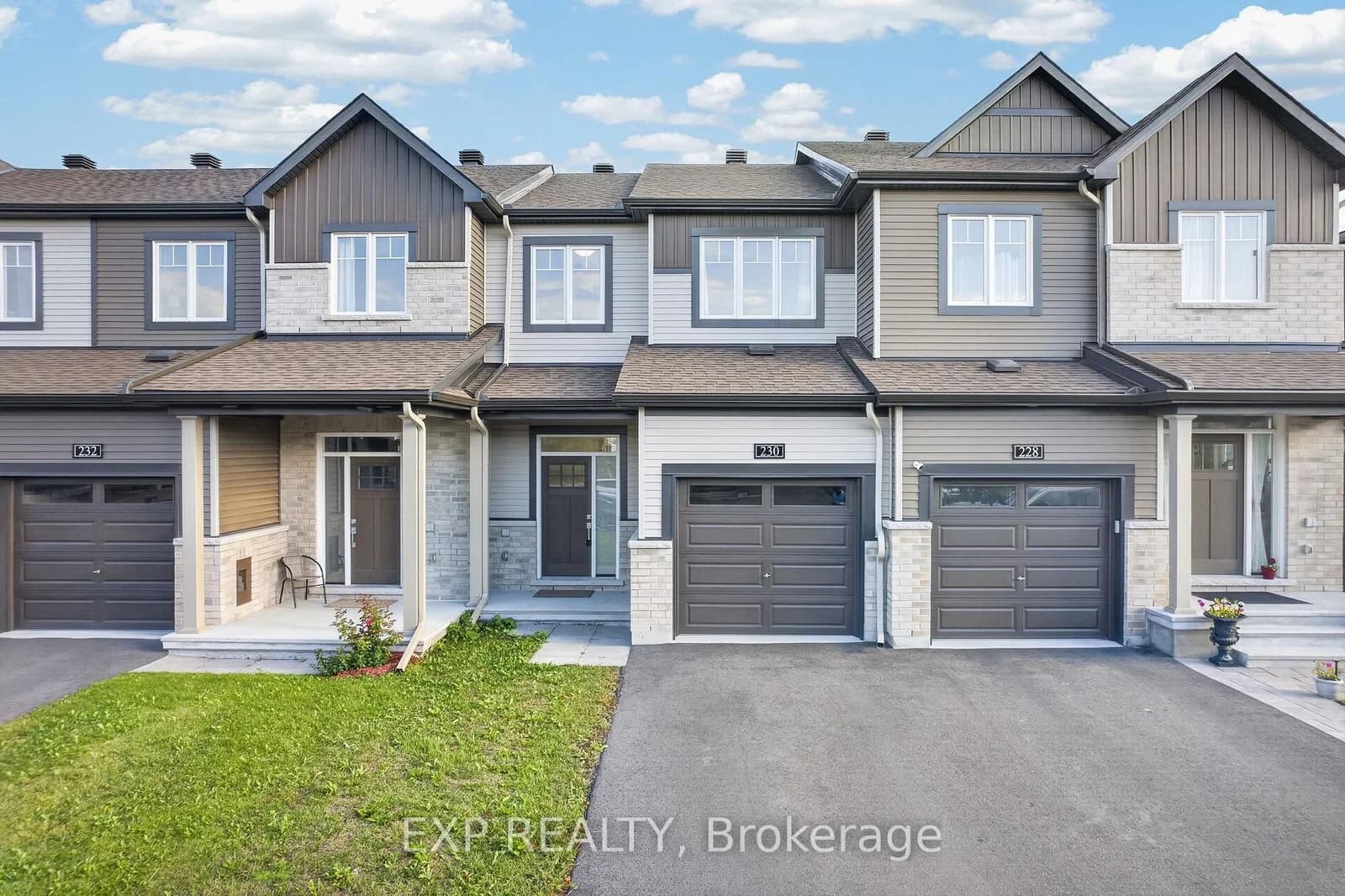 Photo of Shallow Pond Place in Ottawa · Avalon East
