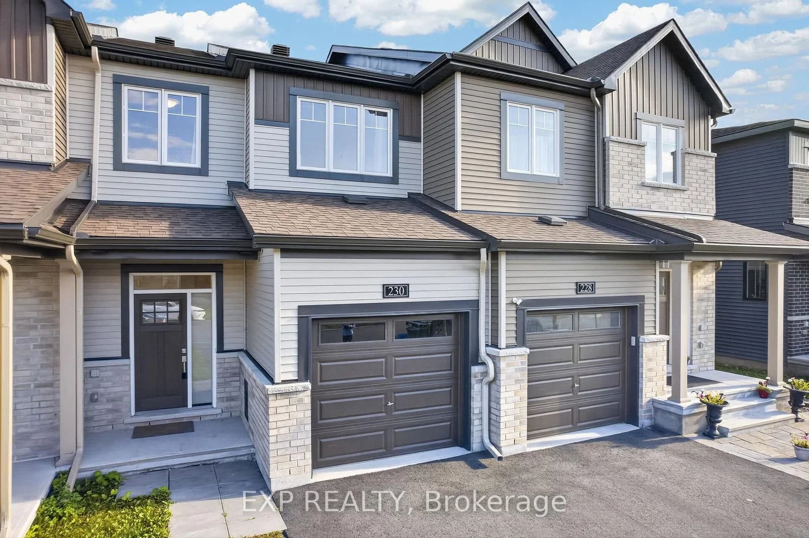 Shallow Pond Place in Ottawa · Avalon East — photo 2