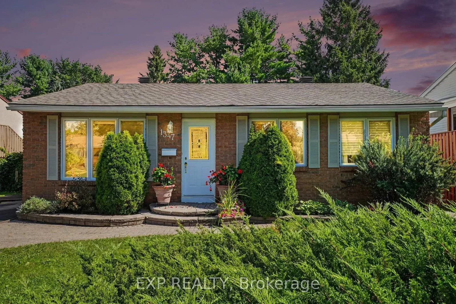Metz Crescent in Ottawa · Carson Meadows — photo 2