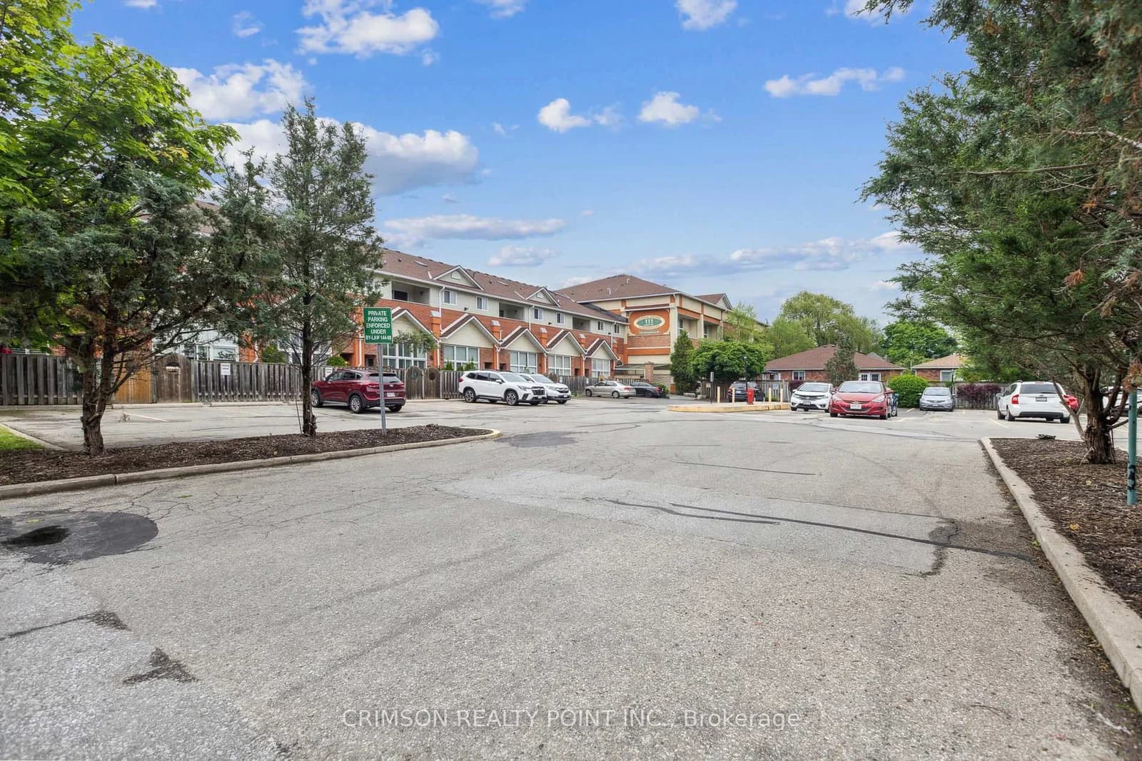 Grey Street in Brantford — photo 3