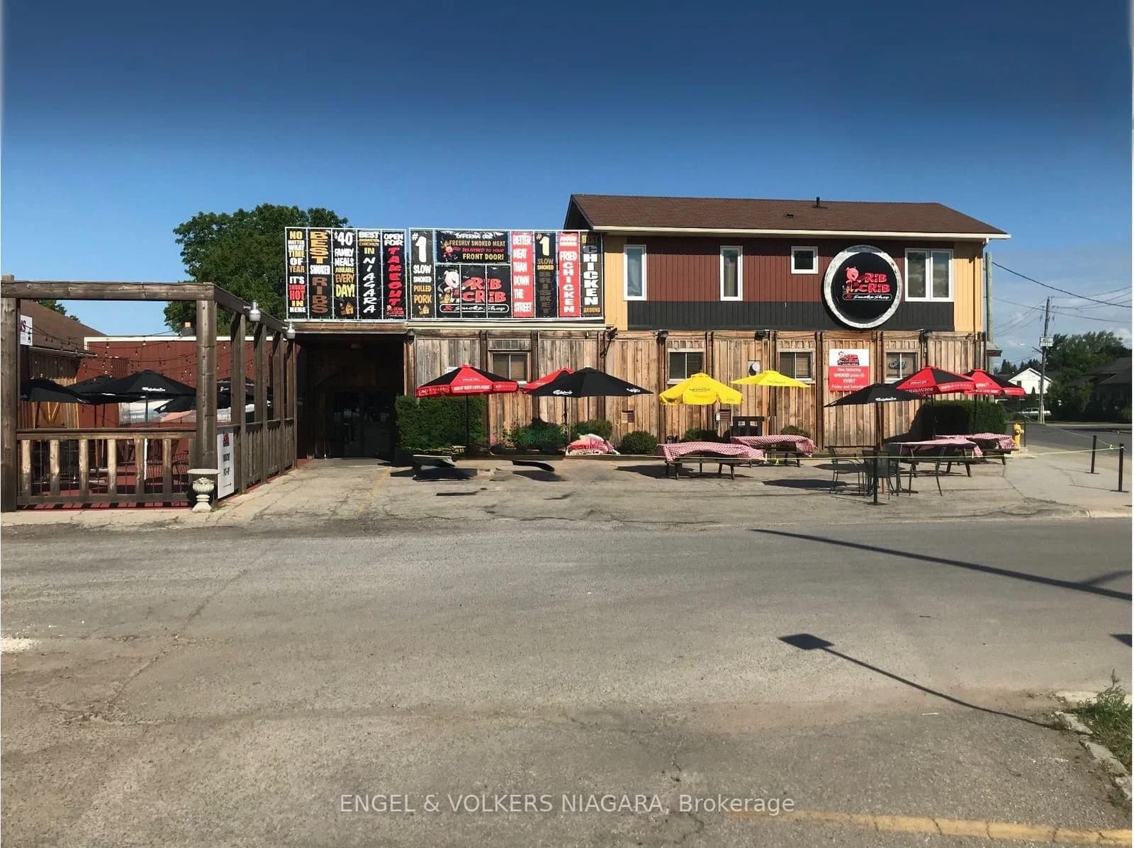 Lakeport Road in St. Catharines · Port Dalhousie — photo 3