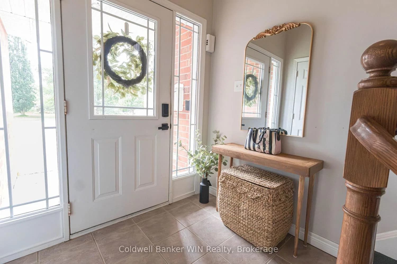 Bellamy Crescent in Centre Wellington · Fergus — photo 2