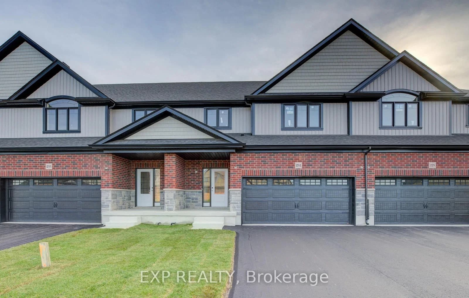 Photo of applewood Street in Blandford-Blenheim · Plattsville