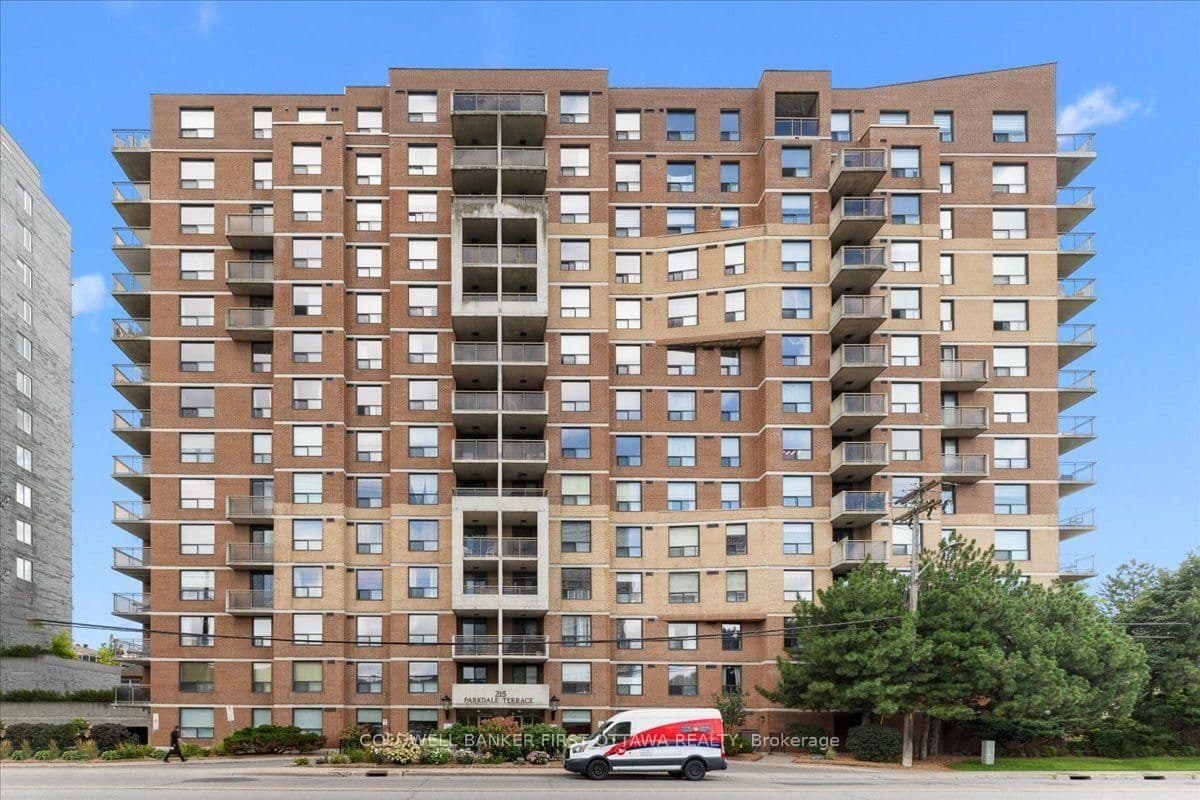 Parkdale Avenue in Ottawa · Mechanicsville — photo 2