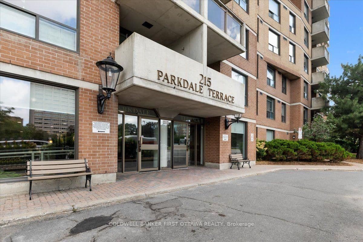 Parkdale Avenue in Ottawa · Mechanicsville — photo 3