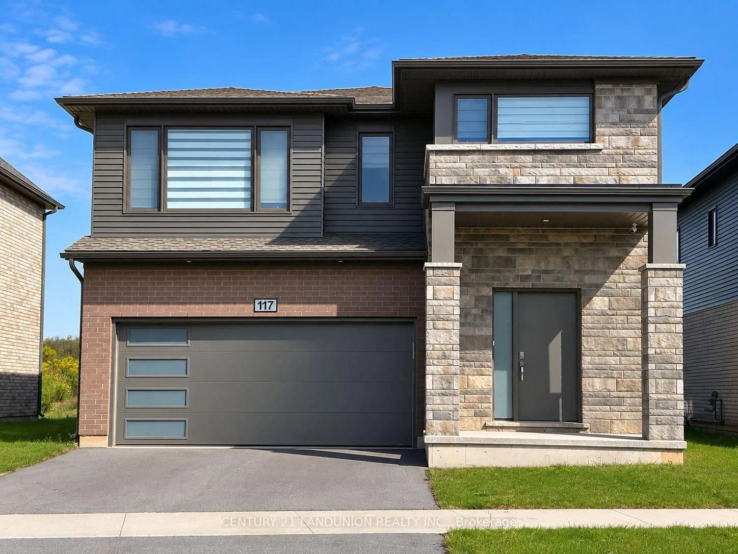 Photo of Acacia Road in Pelham · Fonthill