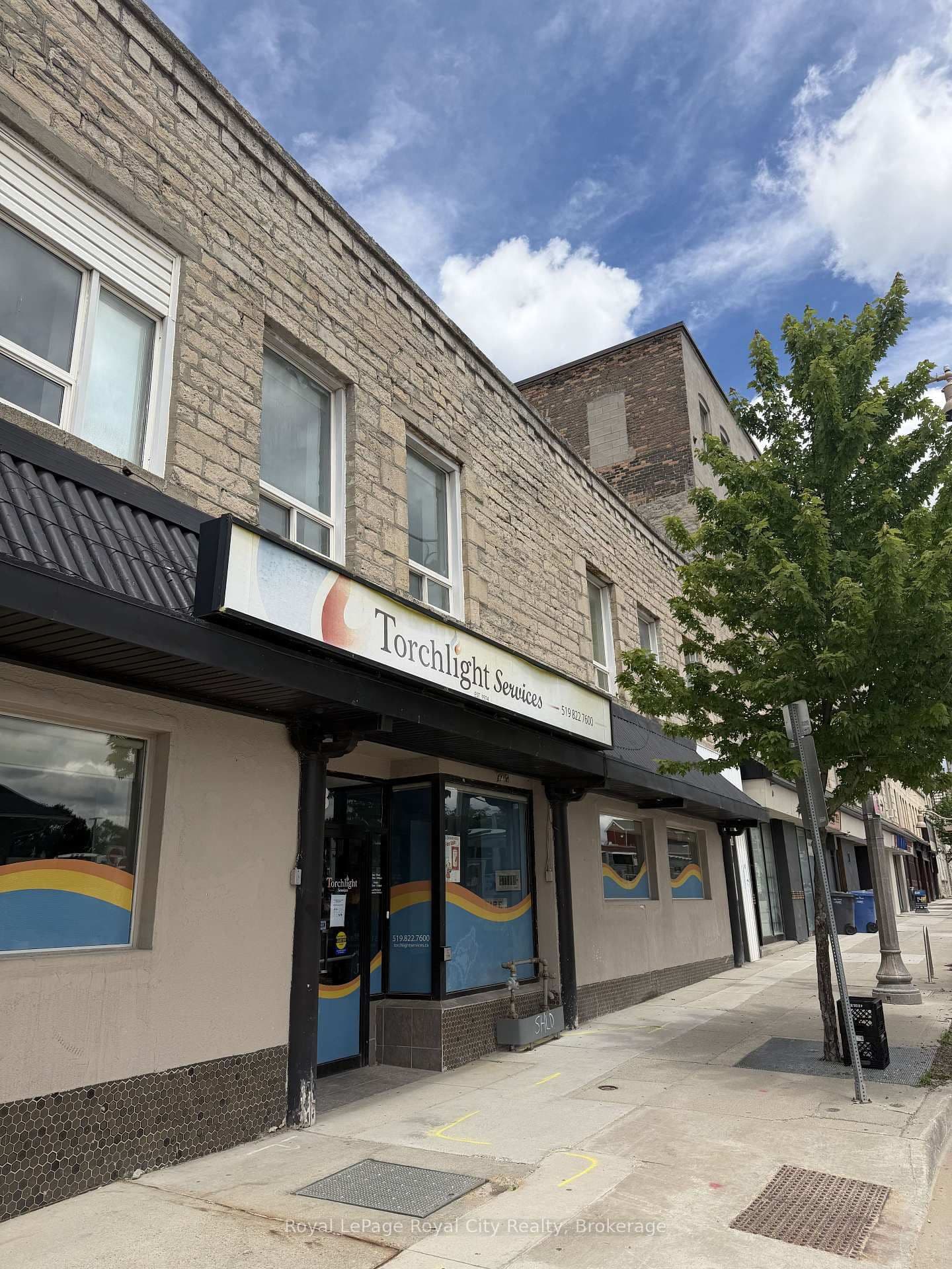 Carden Street in Guelph · Downtown — photo 2