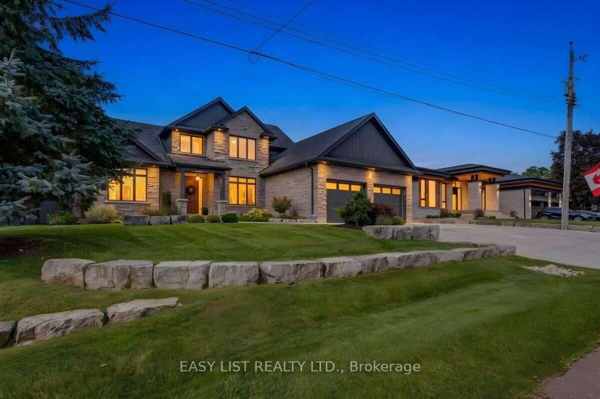 Waldau Crescent in Wilmot — photo 3