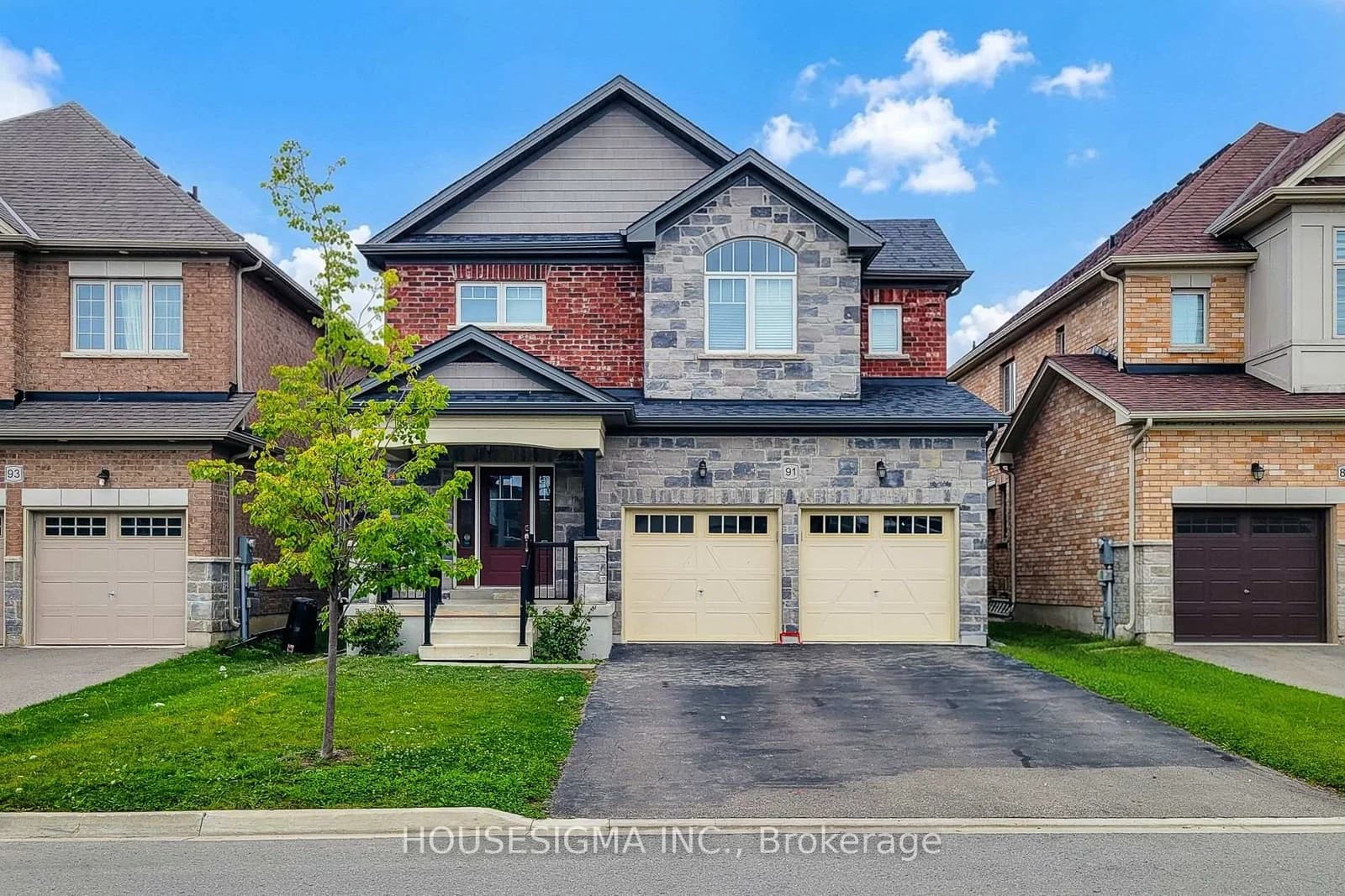 Photo of Homestead Way in Thorold · Rolling Meadows