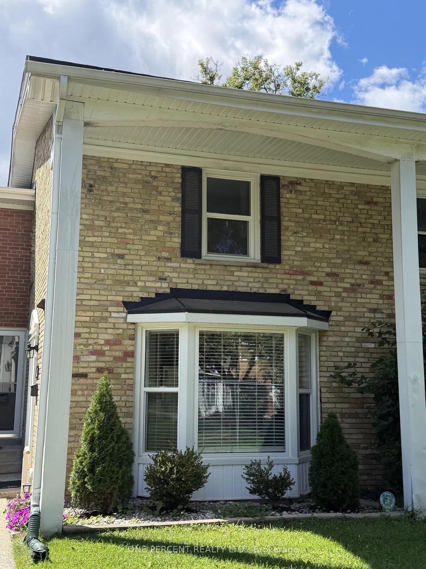 Photo of Arbour Glen Crescent in London East · East A