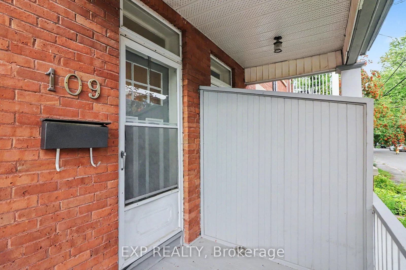 Hopewell Avenue in Ottawa · Old Ottawa South — photo 2