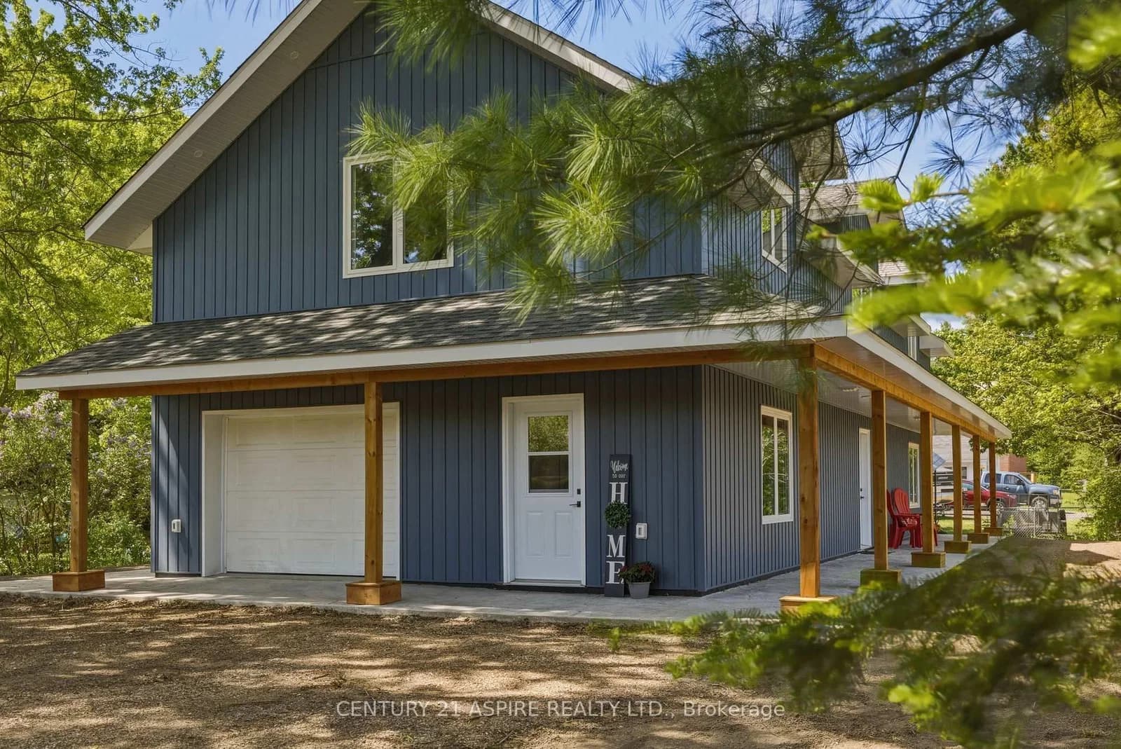 Wilson Street in Chalk River · Chalk River and Laurentian Hills South — photo 2