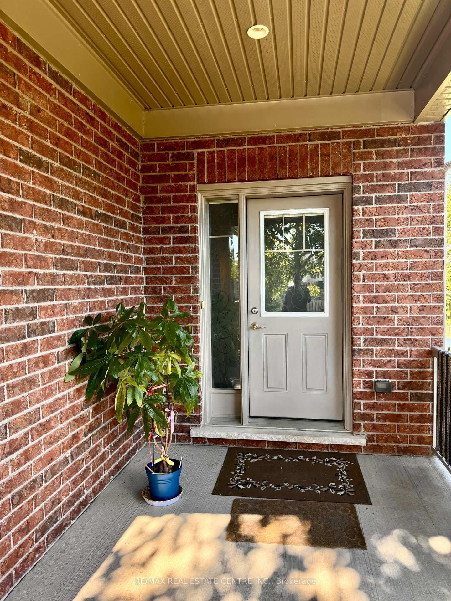 Hodgson Drive in Guelph · Pineridge/Westminster Woods — photo 2