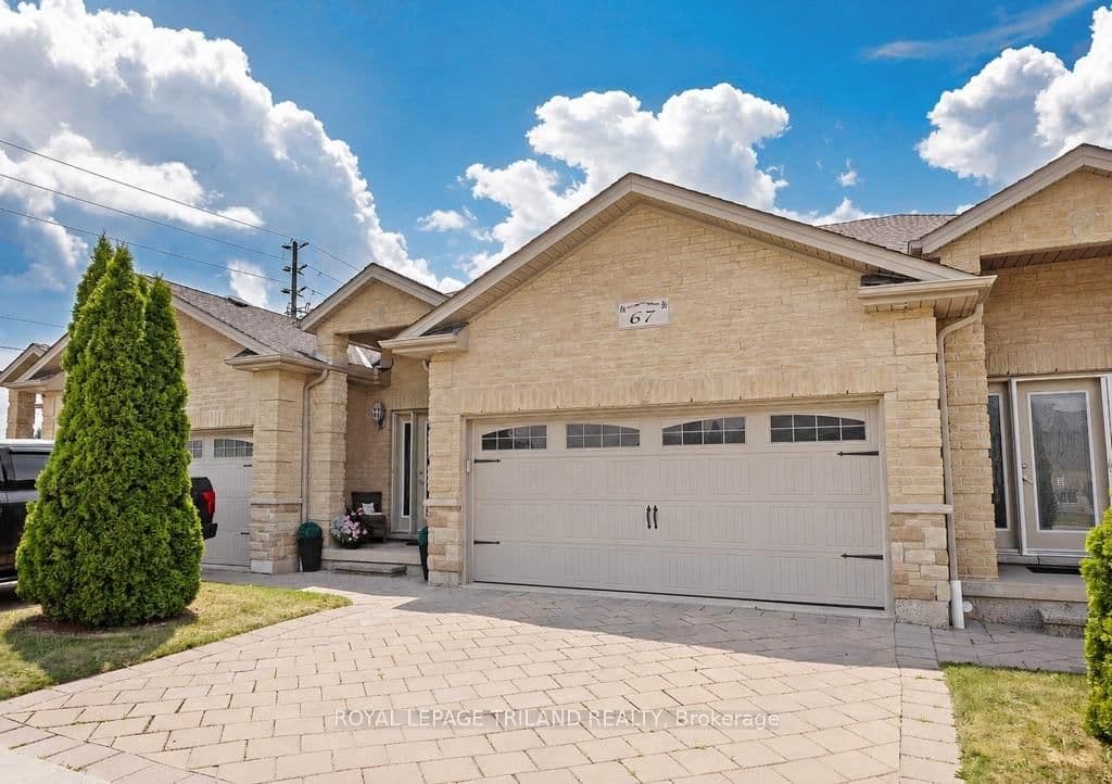 Tanoak Drive in London North · North E — photo 2