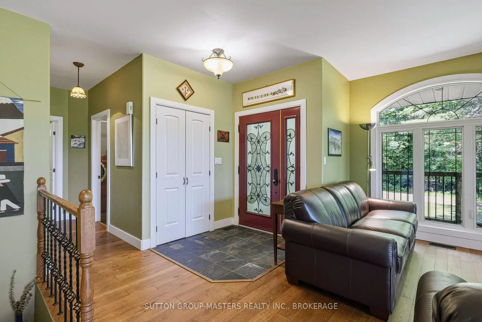 Country Woods Drive in Harrowsmith · Frontenac South — photo 3